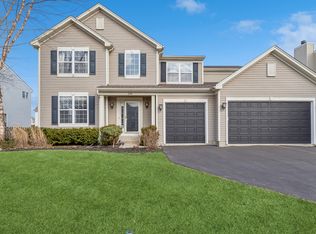 2596 W Birch Dr, Round Lake, IL 60073