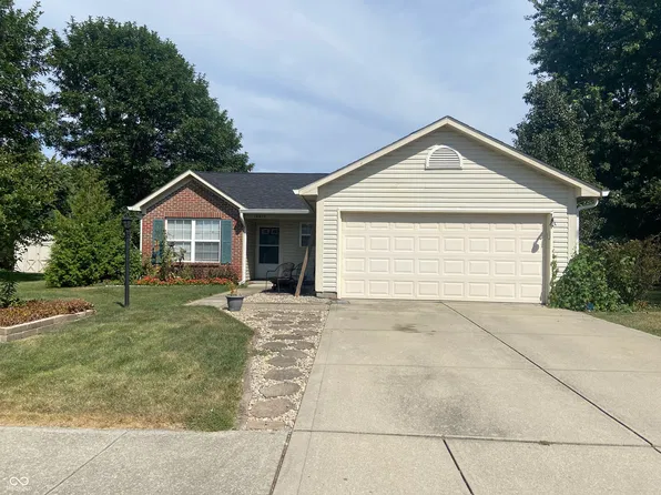 18017 Sanibel Cir, Westfield, IN 46062