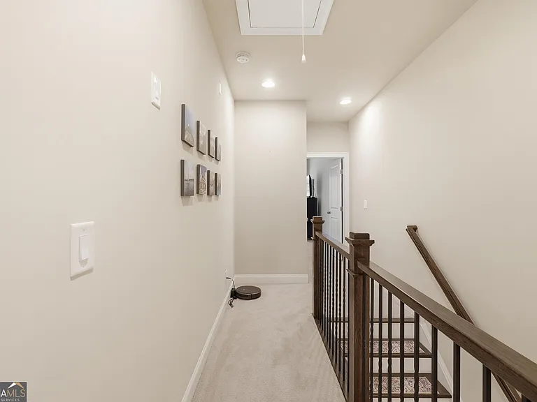 4245 Deming Cir — Photo 32