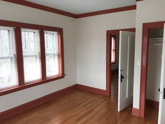 2nd image of 2909 N Albany Ave APT 3
