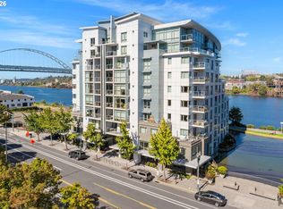 1310 NW Naito Pkwy Unit 200, Portland, OR 97209