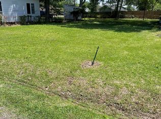 2105 14th St, Port Neches, TX 77651