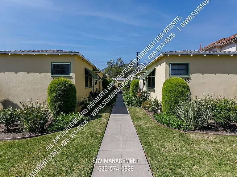 col243 — Photo 2