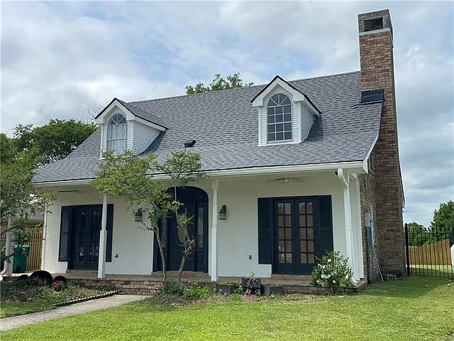 2095 Golfview Dr — Photo 3