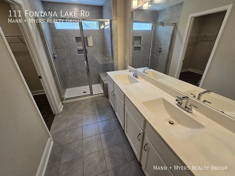 111 Fontana Lake Rd — Photo 32