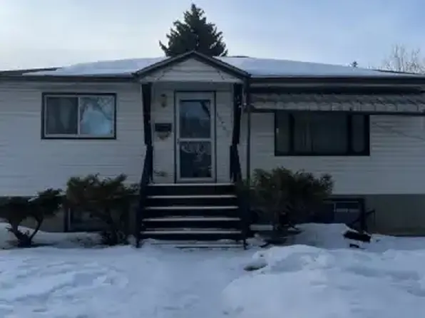 10122 83rd St NW #1A, Edmonton, AB T6A 3N6