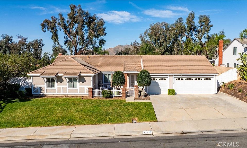 1st image of 10451 Morning Ridge Dr