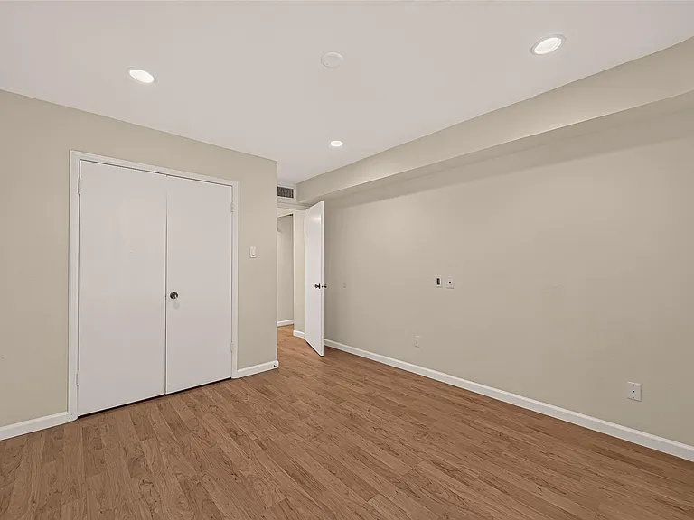 12633 Memorial Dr #130 — Photo 4