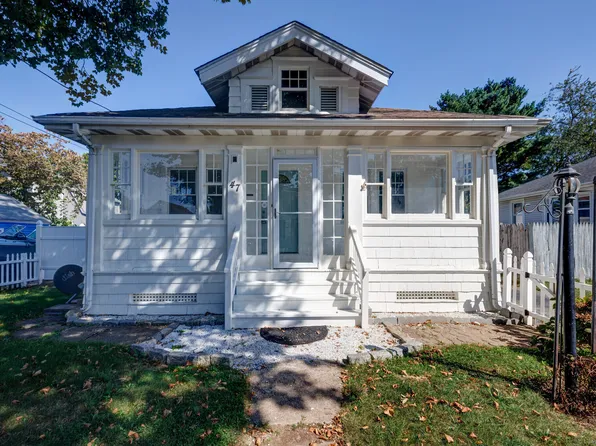 47 Shanley Street, Stratford, CT 06615