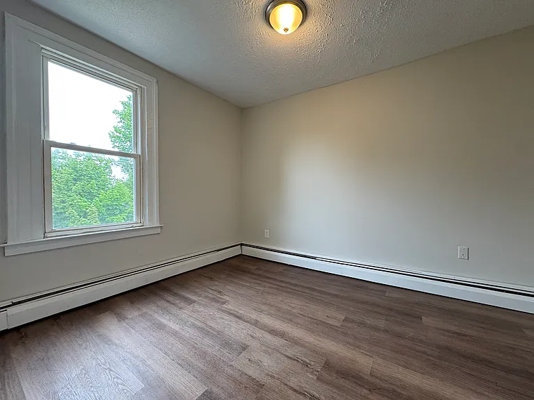 312 Davenport Ave #B2 — Photo 4