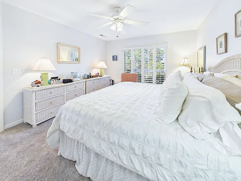 3350 Club Villas Dr #1303 — Photo 30