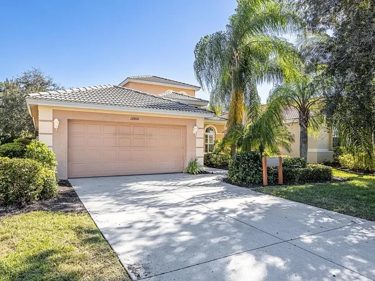 12800 Seaside Key Ct — Photo 1
