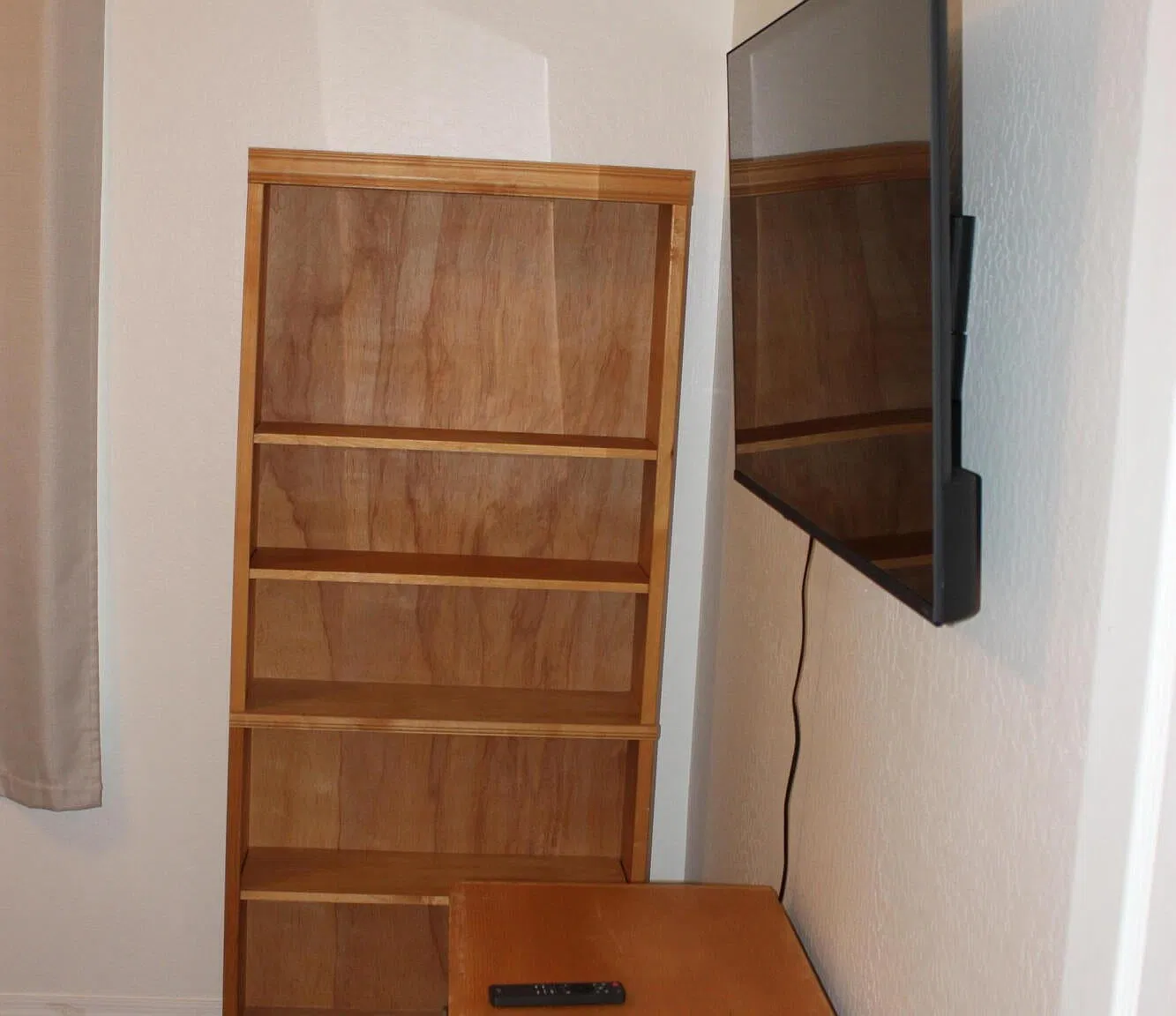 3 bed, 1922 sqft, $3,850 — Photo 4