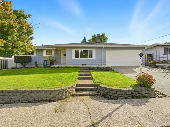 1422 SE 209th Ave, Gresham, OR 97030