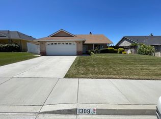 1309 Scarlet Oak Dr, Tehachapi, CA 93561