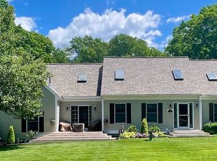 66 Locust St, Salisbury, MA 01952