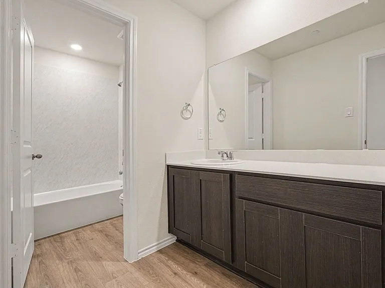 125 Arbor Dr — Photo 25