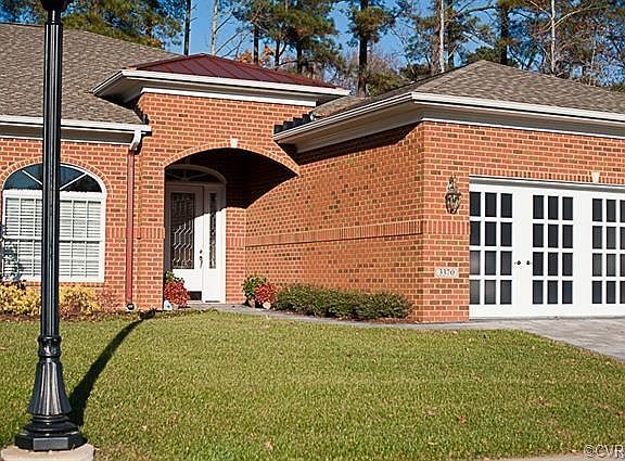 3rd image of 3447 Rock Creek Villa Dr