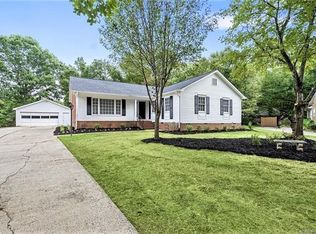 6612 Hardee Cove Ct, Charlotte, NC 28227