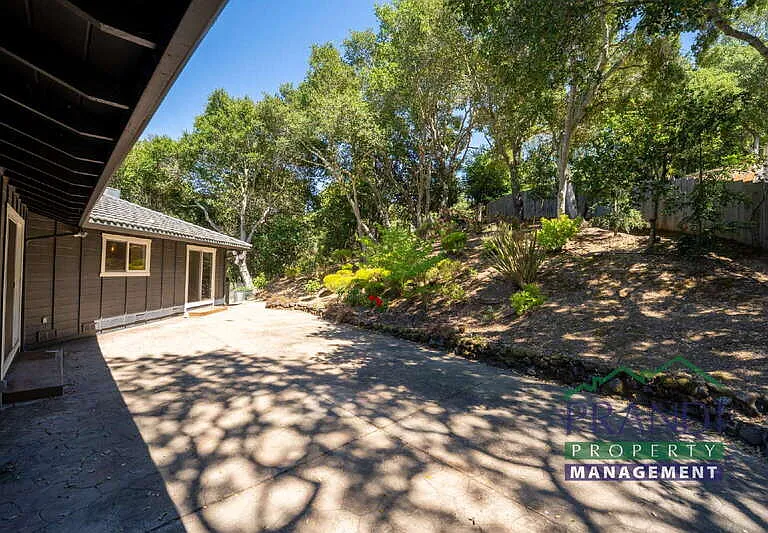 23 Harding Dr — Photo 23