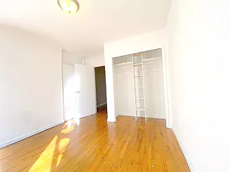 Rented by Manhattan Spaces