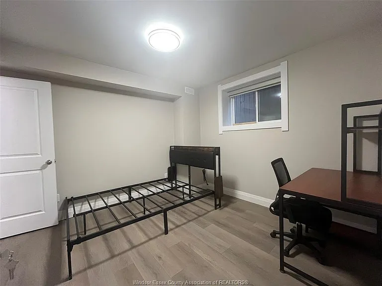 917 McKay Ave #BACK — Photo 17