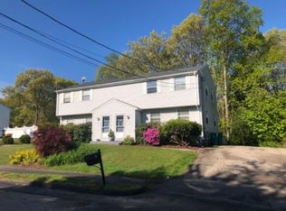 7 Whitewood Cir, Norwood, MA 02062