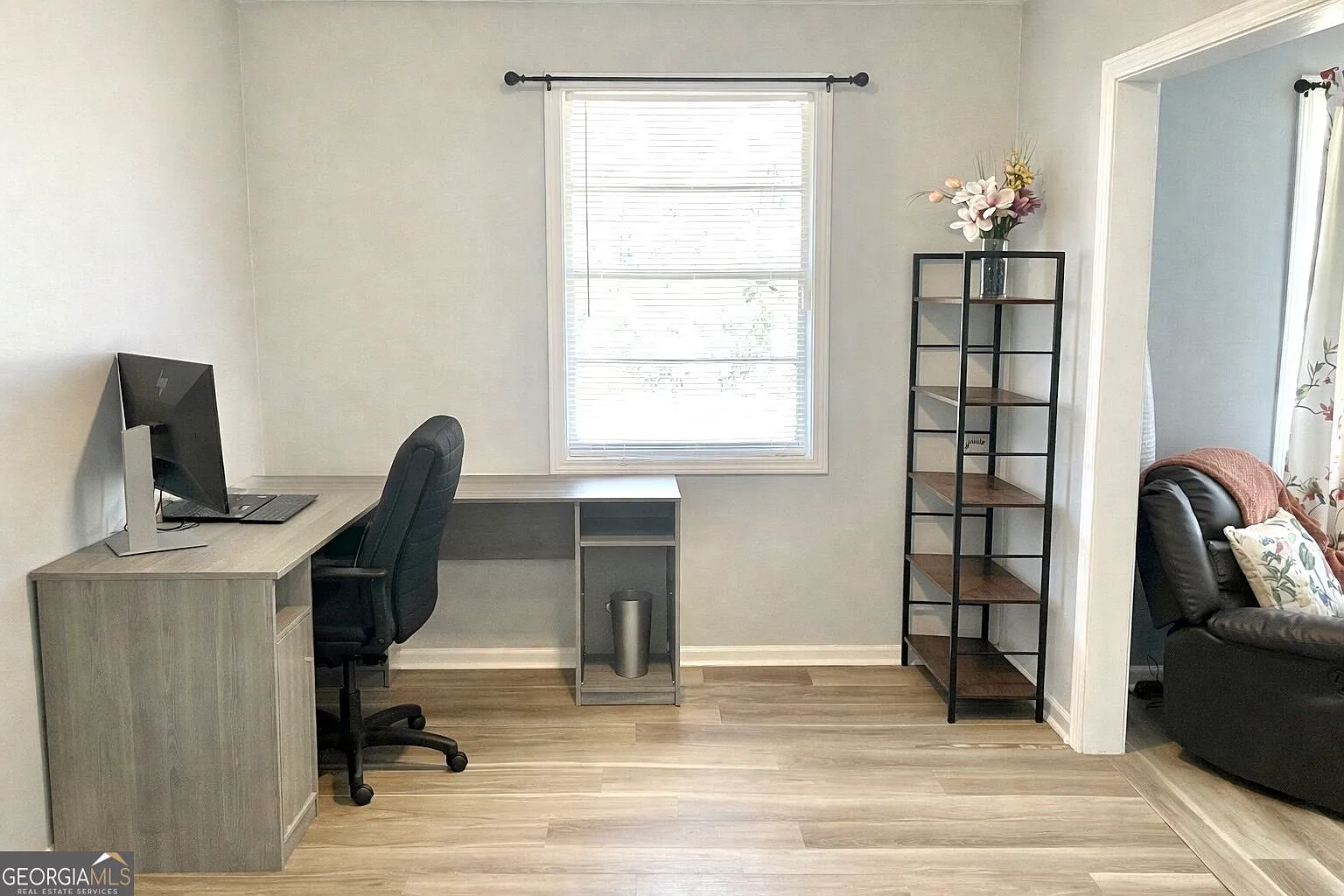 3 bed, 2.0 bath, $2,000 — Photo 3