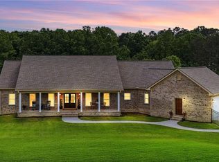 240 Land Rd, Waleska, GA 30183