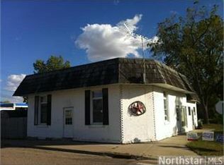 124 1st St NW, Medford, MN 55049