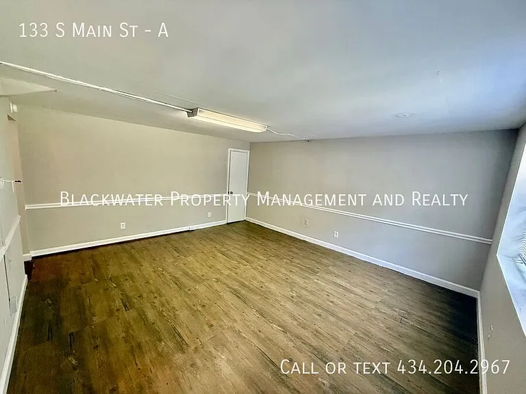 133 S Main St #A — Photo 3