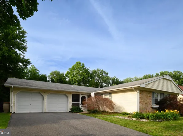 12007 Twin Cedar Ln, Bowie, MD 20715