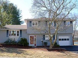 39 Mitchell Rd, Hackettstown, NJ 07840