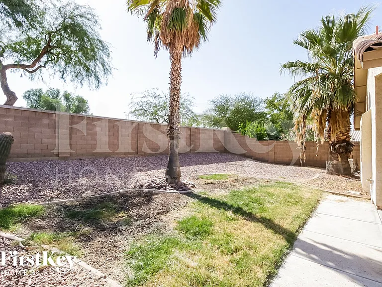 1831 W Wildhorse Dr — Photo 14