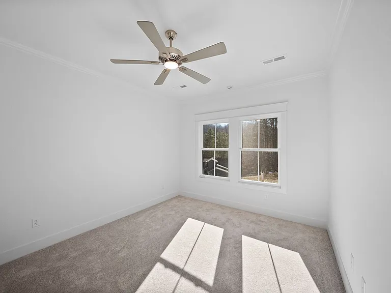 109 Collin Pl #4 — Photo 13