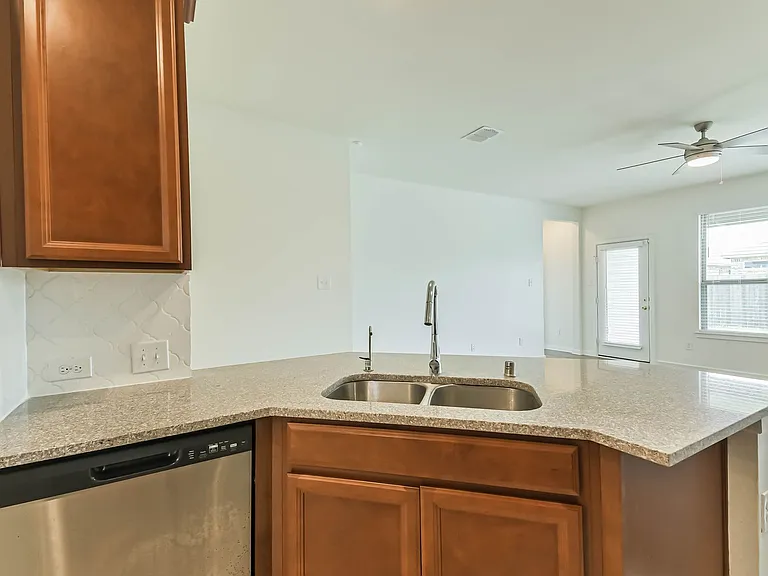 9115 Brixham Dr — Photo 12