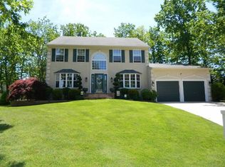 3 Ridgeview Ct, Voorhees, NJ 08043