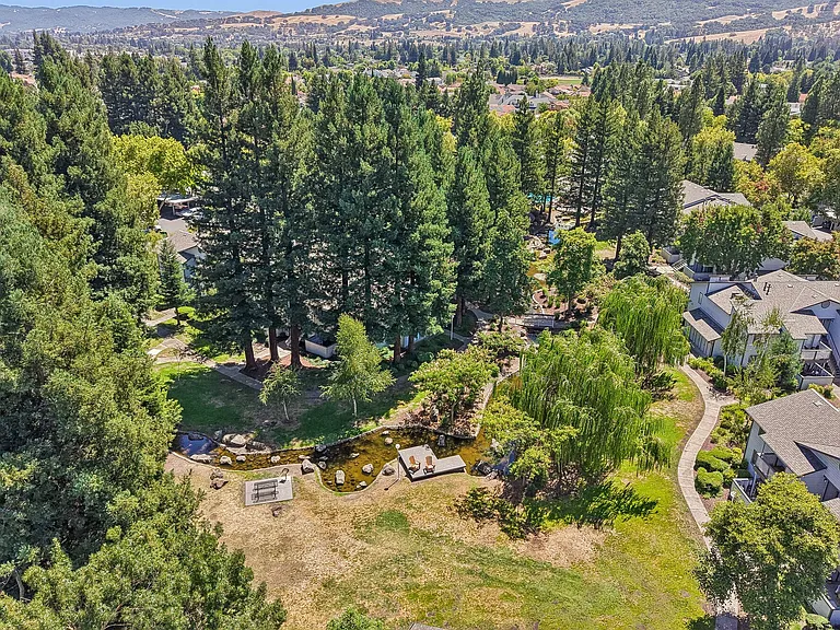 Country Brook Rental Condos — Photo 15