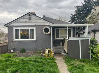 5635 Fleming St, Vancouver, BC V5P3G1