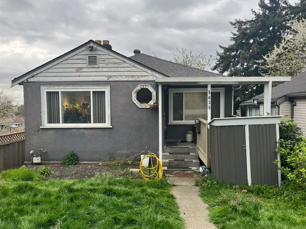 5635 Fleming St, Vancouver, BC V5P 3G1