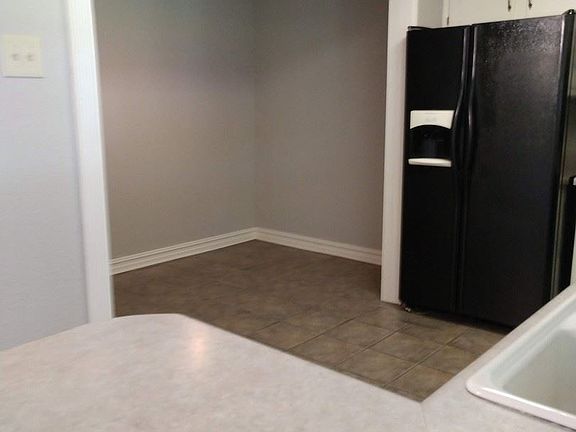2nd image of 200 Village Ln