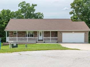 14139 Hopi Rd, Dixon, MO 65459