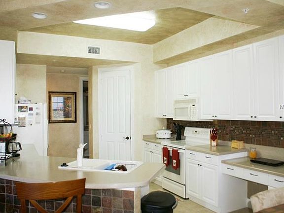 3rd image of 95 Vivante Blvd Unit 9546