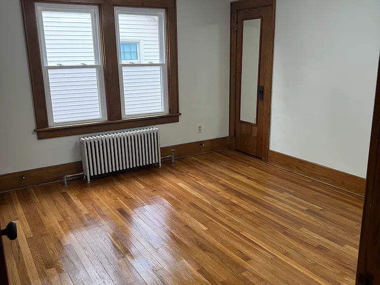 83 Navarre Rd — Photo 41