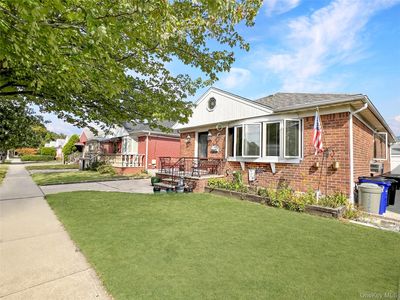 5635 174th Street, Fresh Meadows, NY, 11365