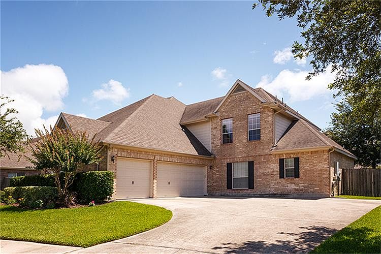 Welcome to 3806 Coral Circle