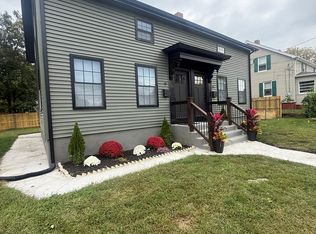9 Nelson St, Rumford, RI 02916