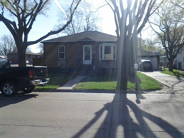 1st image of 609 N Broadwell Ave