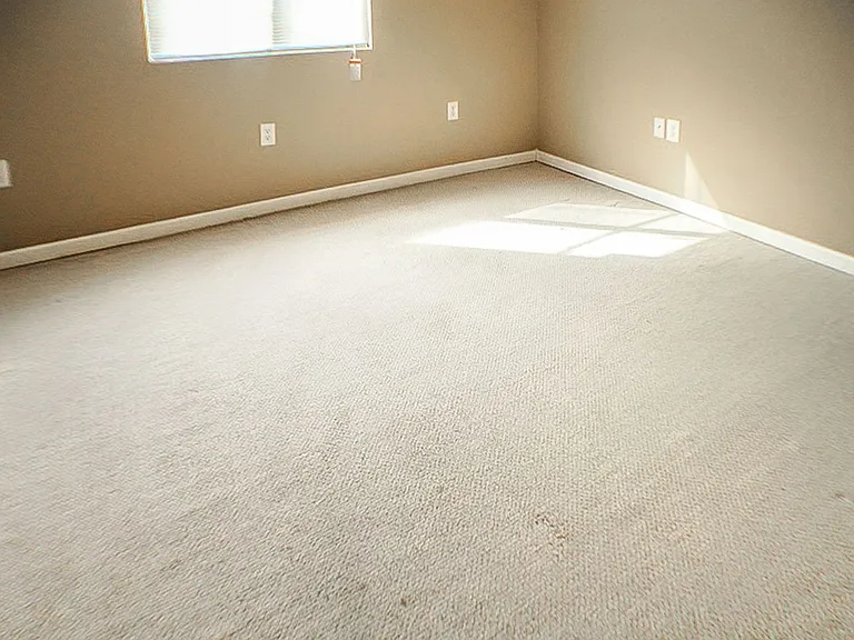 2346 Gerritt St — Photo 9