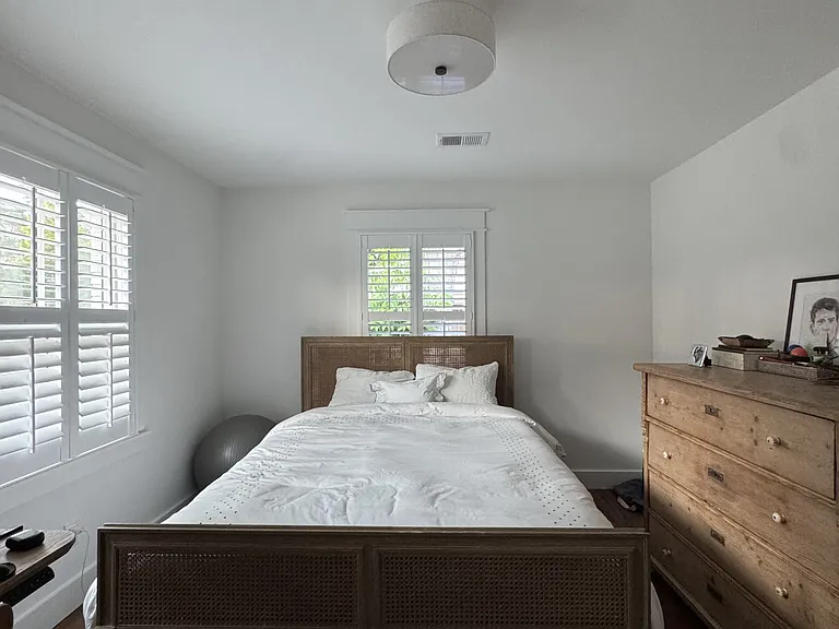 18 Ellen Ave — Photo 15